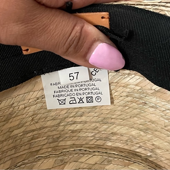 Lemonade | Citron Palm Shells Size: medium - Picture 6 of 7